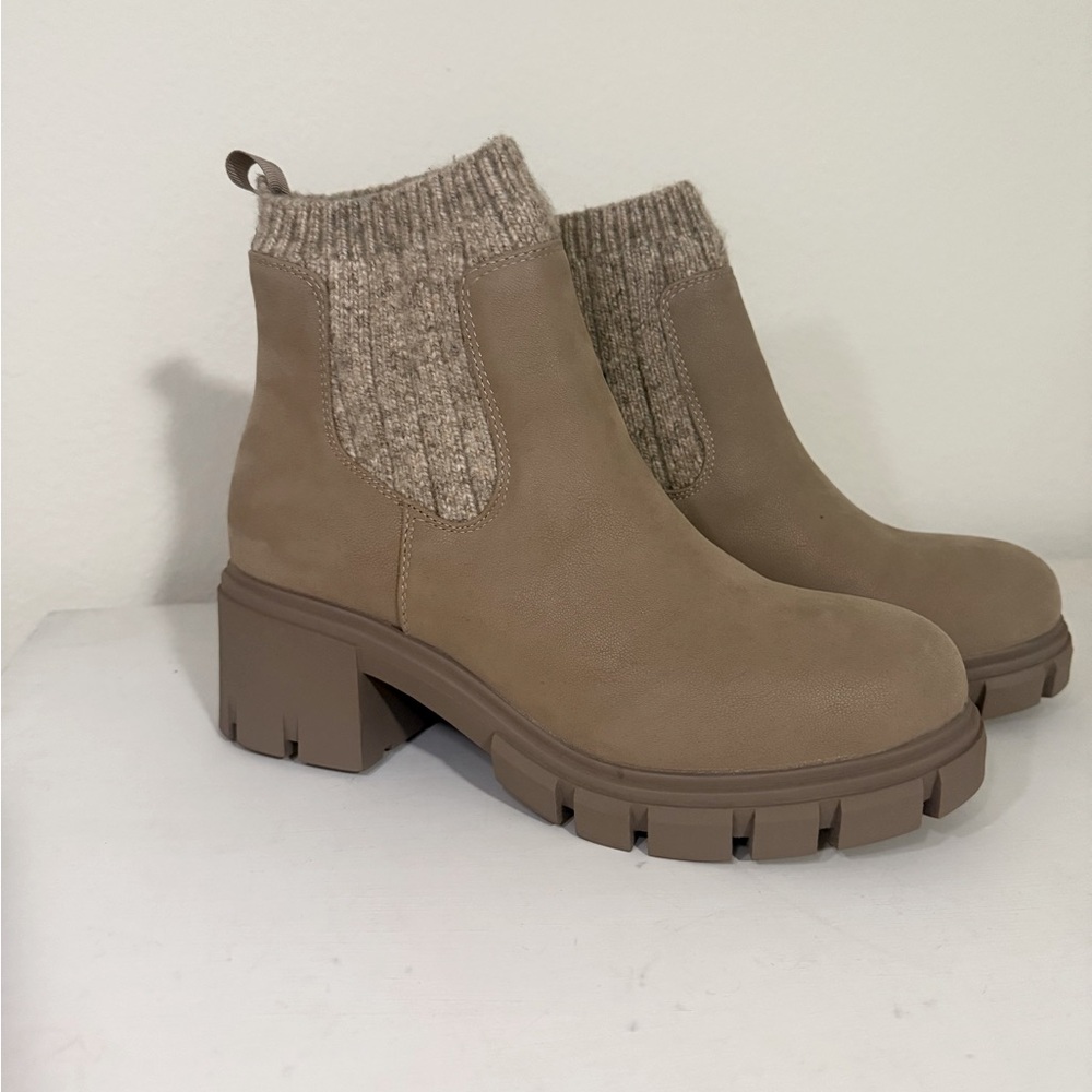 Chelsea boot